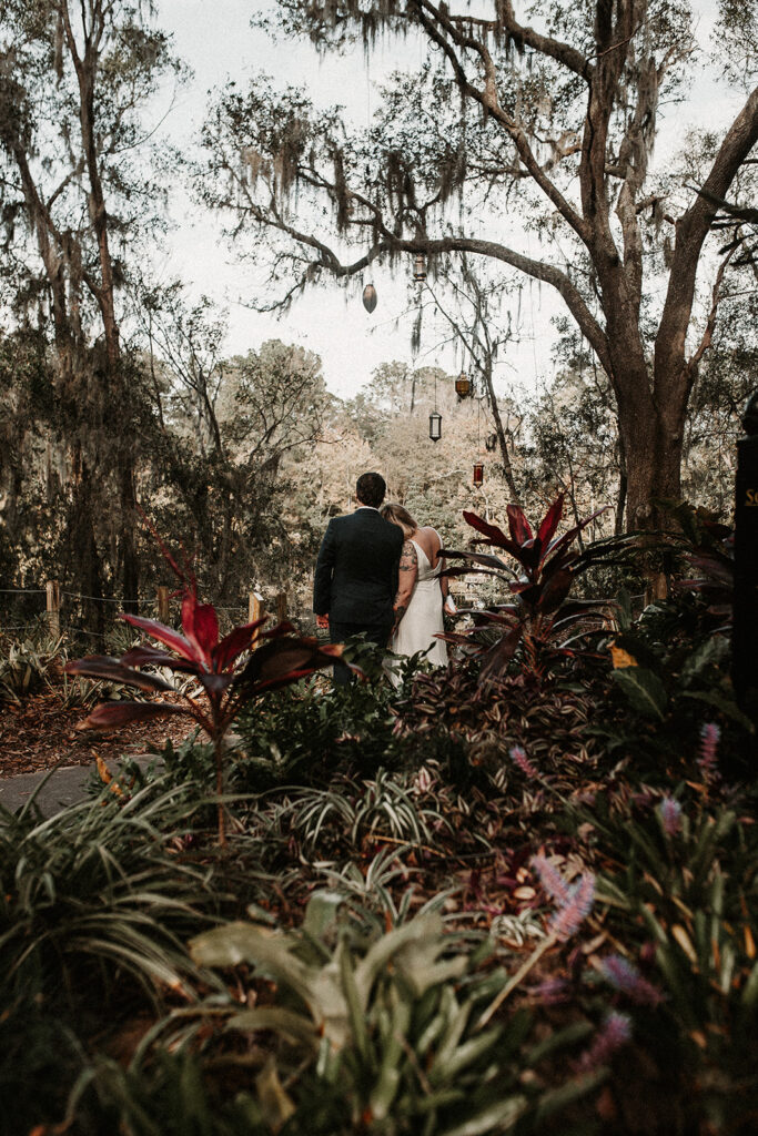 Fall Florida elopement at the Jacksonville botanical Gardens