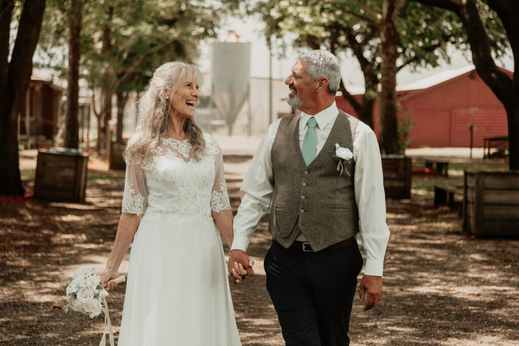 Lynne and Franks Summer Florida Elopement In Clay County