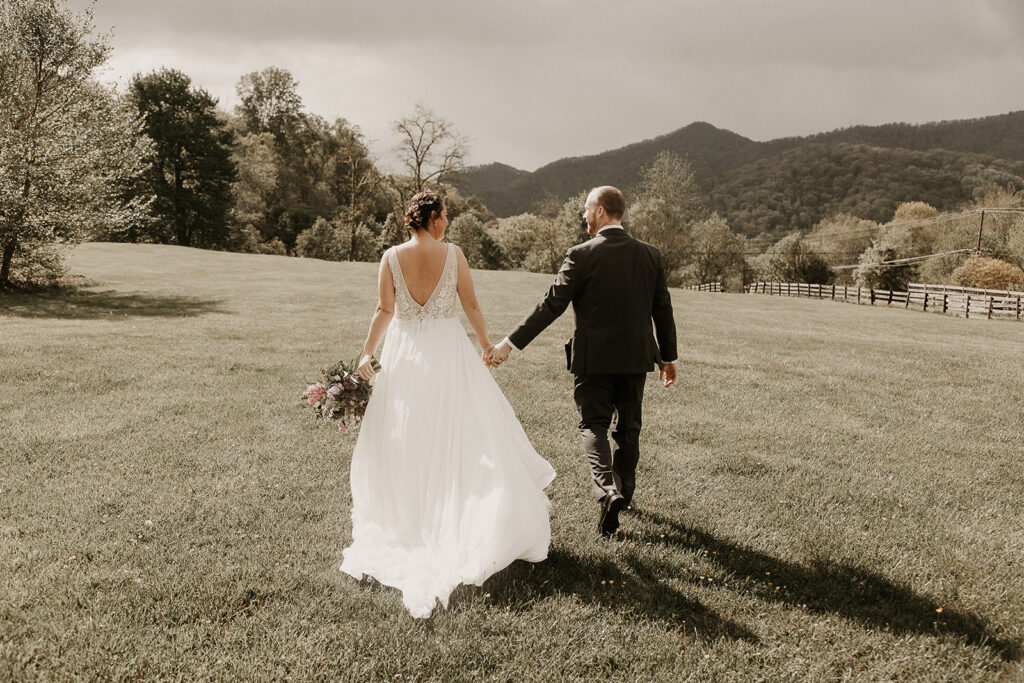 Rachel and Collin Elopement in the North Carolina Mountains in the Summer